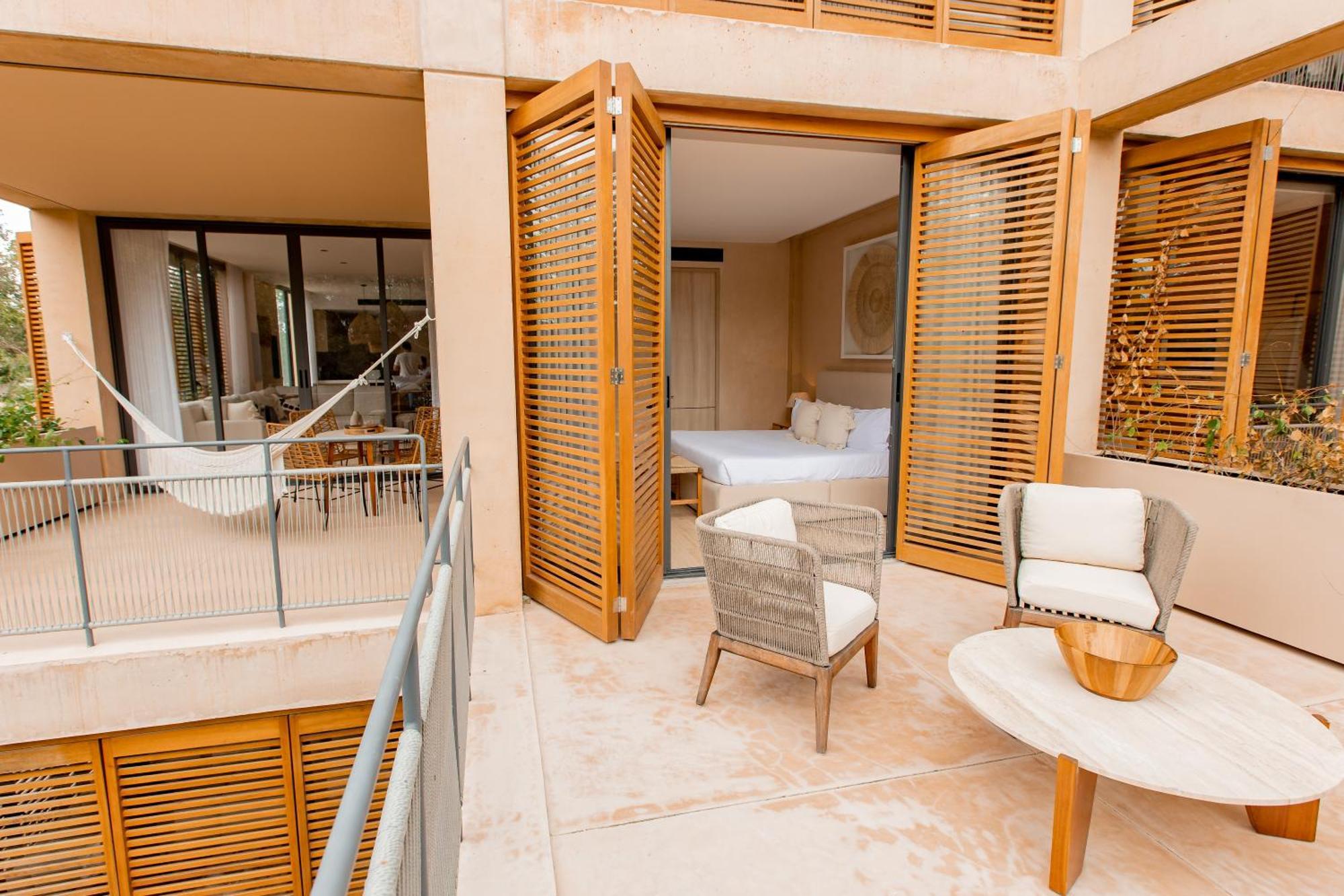 Lumina At The Village Luxury Residences In Corasol Apartamento *