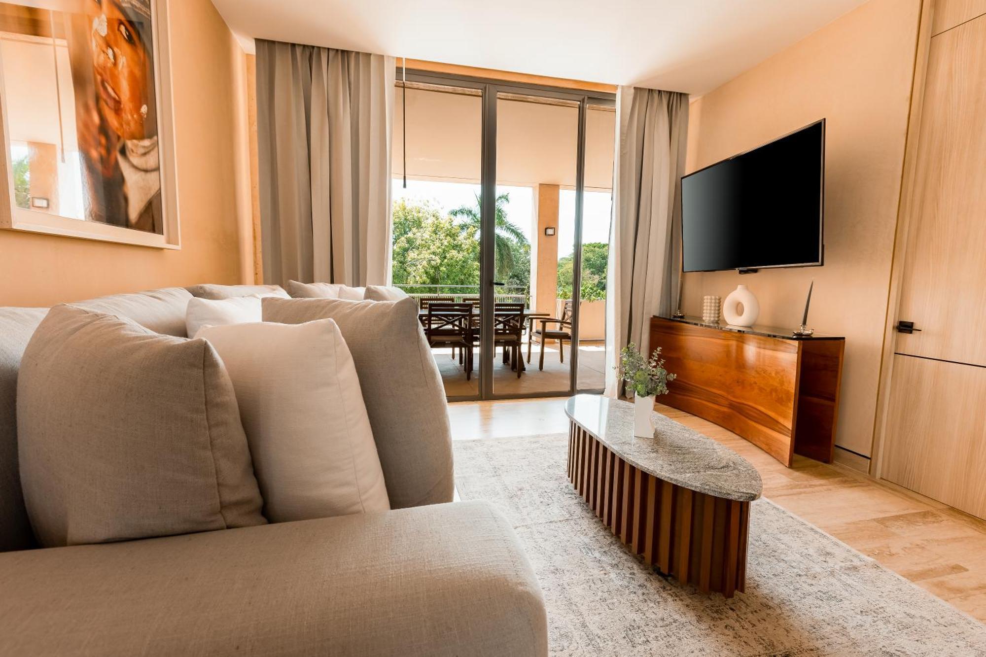 Lumina At The Village Luxury Residences In Corasol
