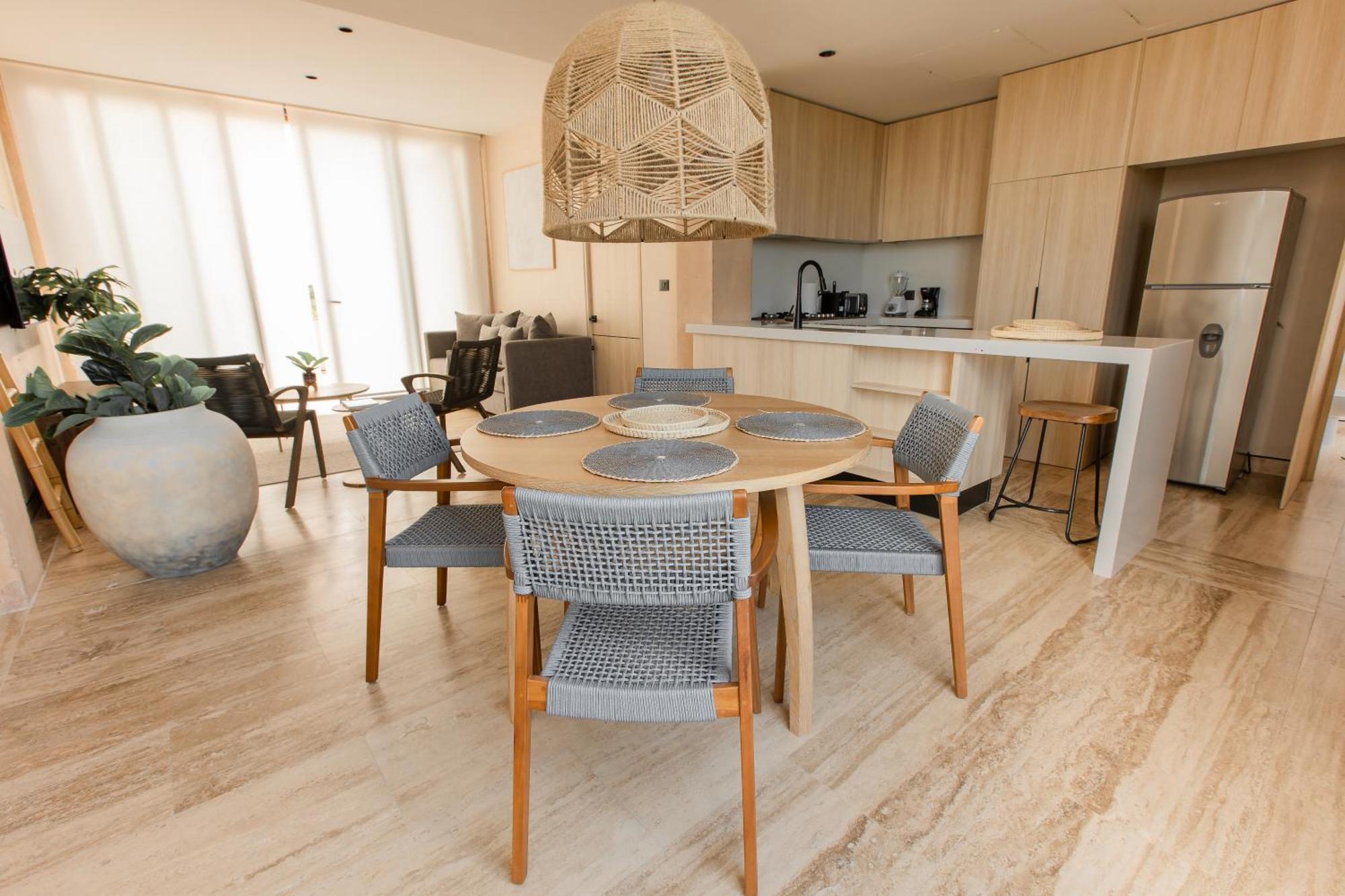 Lumina At The Village Luxury Residences In Corasol Apartamento